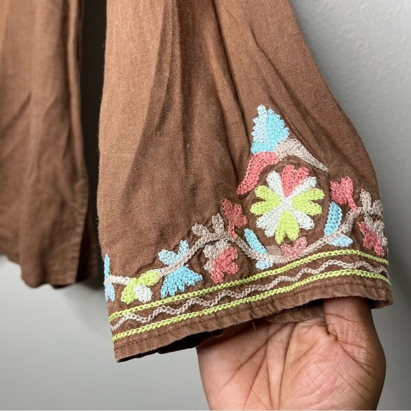 Women 100% Linen Top XL Brown Embroidered Popover. Coastal Lagenlook Lagum - Picture 6 of 8